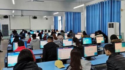 ?？苾?yōu)勢專業(yè)推薦 電腦圖文設(shè)計制作，分數(shù)一般考生的務(wù)實選擇